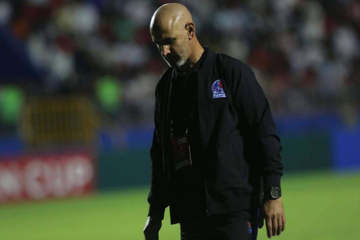 Tristeza de Olimpia, jugador de Cartaginés se burla de la Ultra, leyenda presente y villano en Concacaf