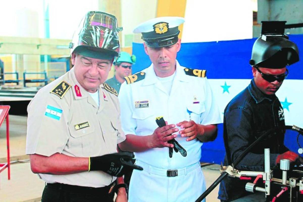 Honduras: Buque de la Naval ya se construye en astillero en aguas de Colombia