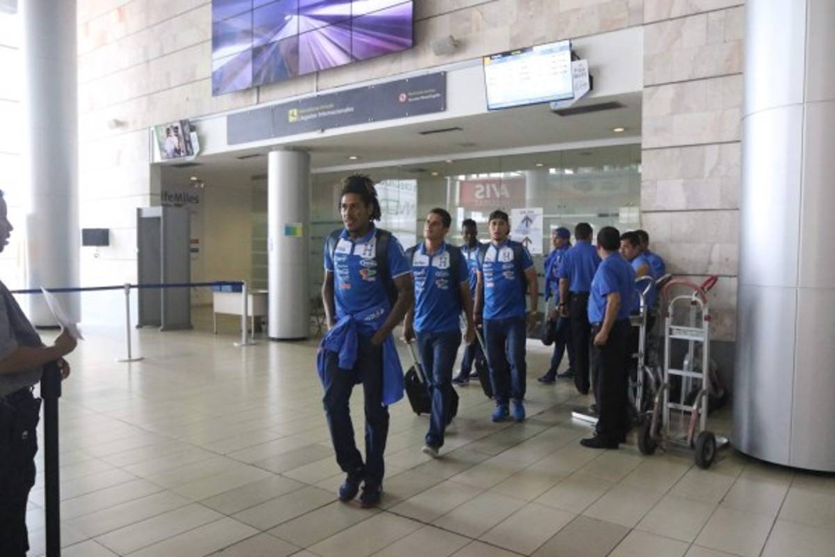 Ante Ecuador, Jorge Luis Pinto dejó pistas de lo que quiere   