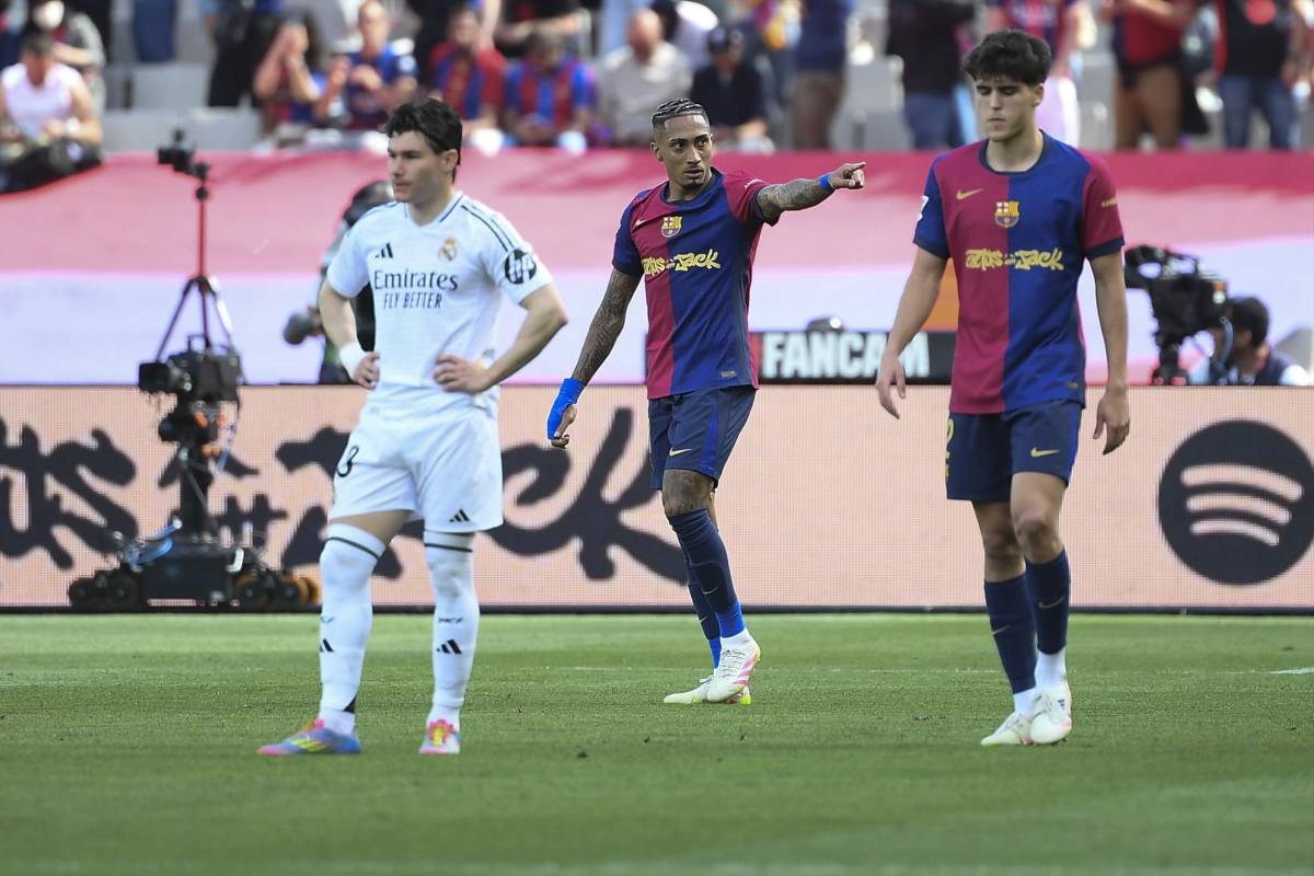 Tristeza de Real Madrid y la pelea de Vinícius luego de caer ante un Barcelona que acaricia LaLiga