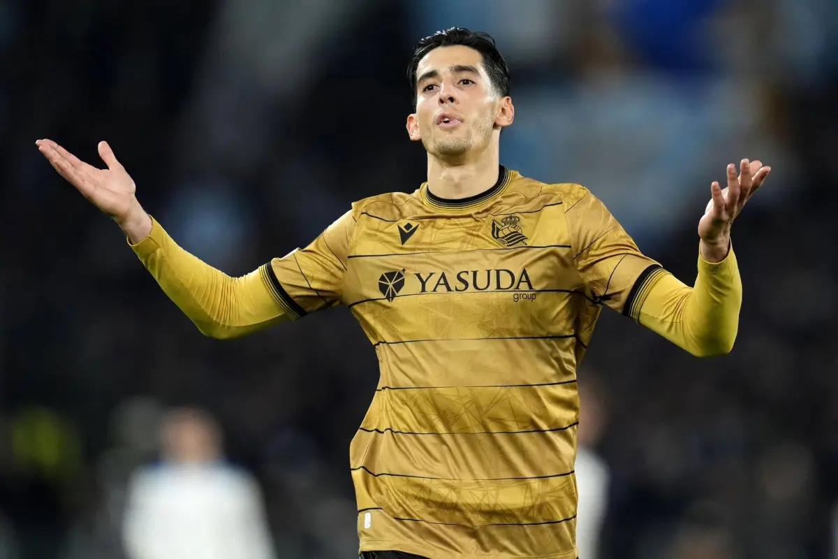 Benzemá es rechazado, Real Madrid le busca equipo y Barcelona confirma otro fichaje