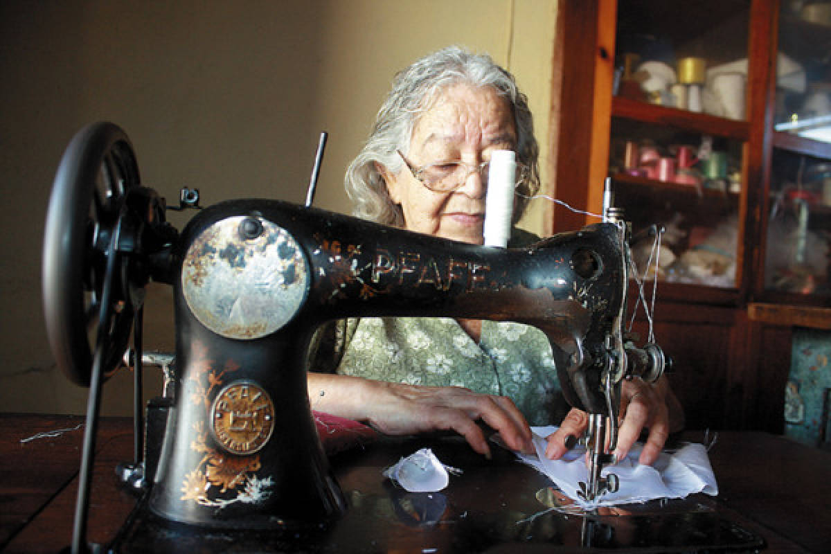 Hermanas Castellanos se casaron para siempre con la moda