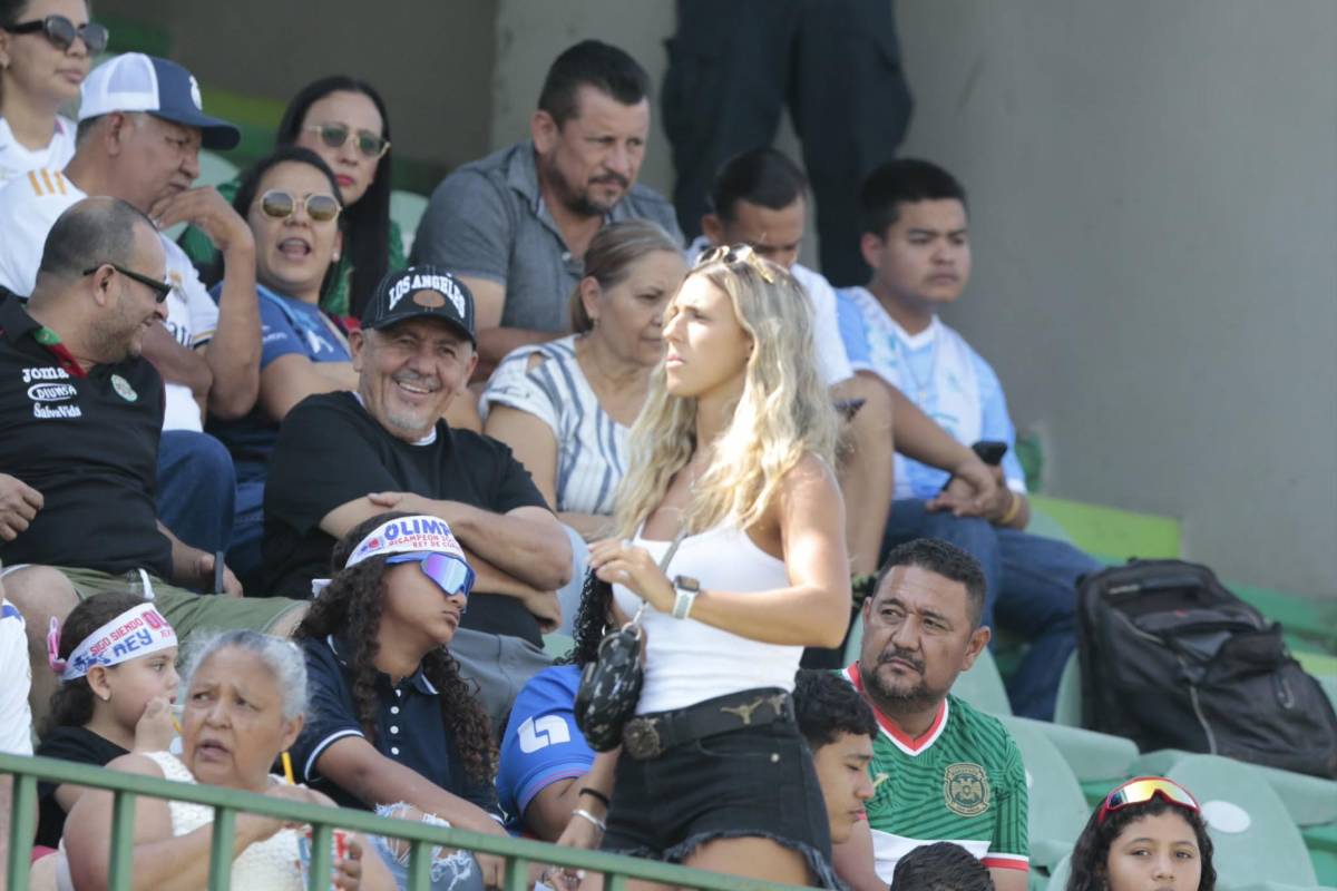 Rubia enamora, barras montan carnaval y el ambientazo previo al clásico Marathón vs Olimpia