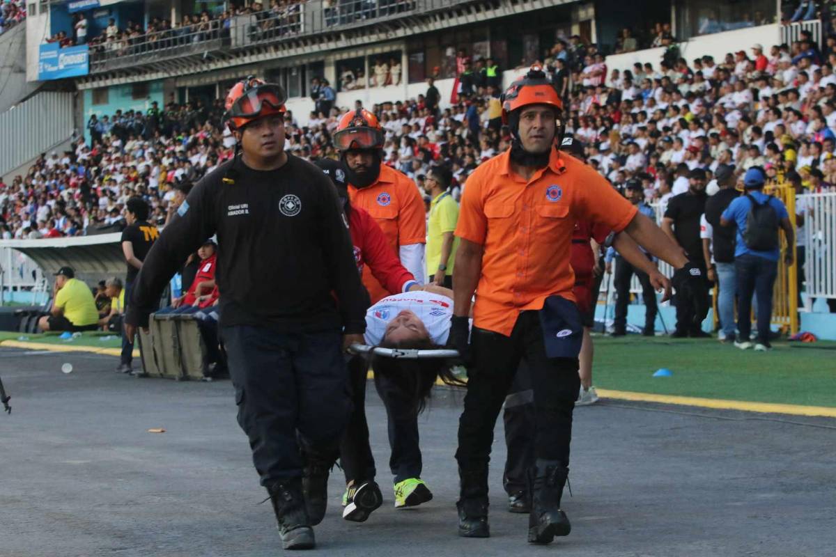 Buba descontrolado, aficionada desmayada, jugador confirma que se va de Olimpia y lágrimas