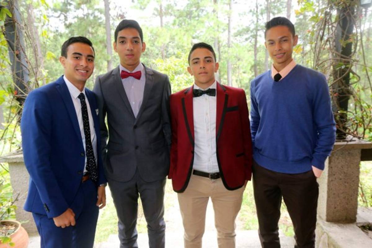 Hugo Lanza, Eduardo Molina, Jorge Castañeda y Rafael Oquelí.