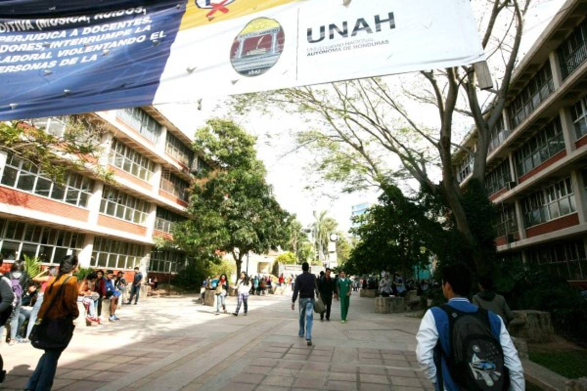 Los lugares más emblemáticos de la UNAH, los sitios que todo universitario recordará