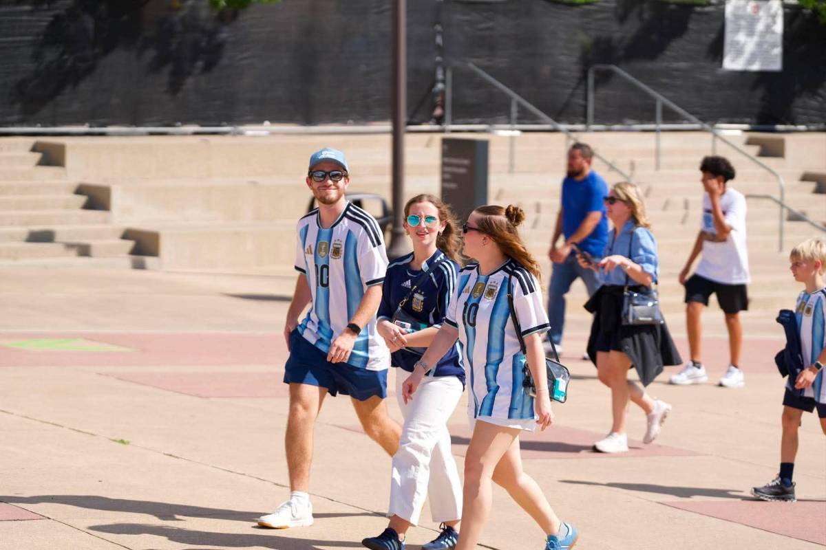 Las bellas chicas argentinas captadas en juego ante Honduras en College Station