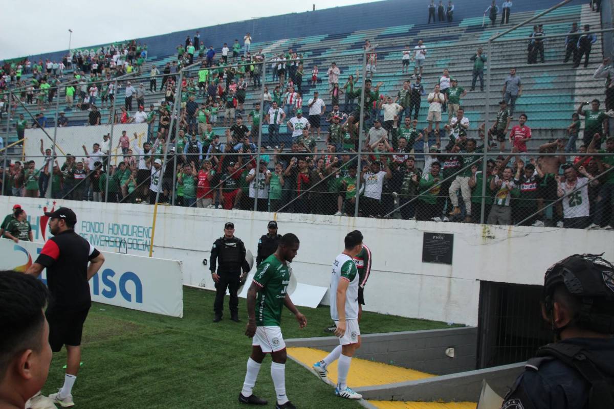 No se vio: Jugadores y directivos de Marathón a punto de irse a los golpes con sus aficionados