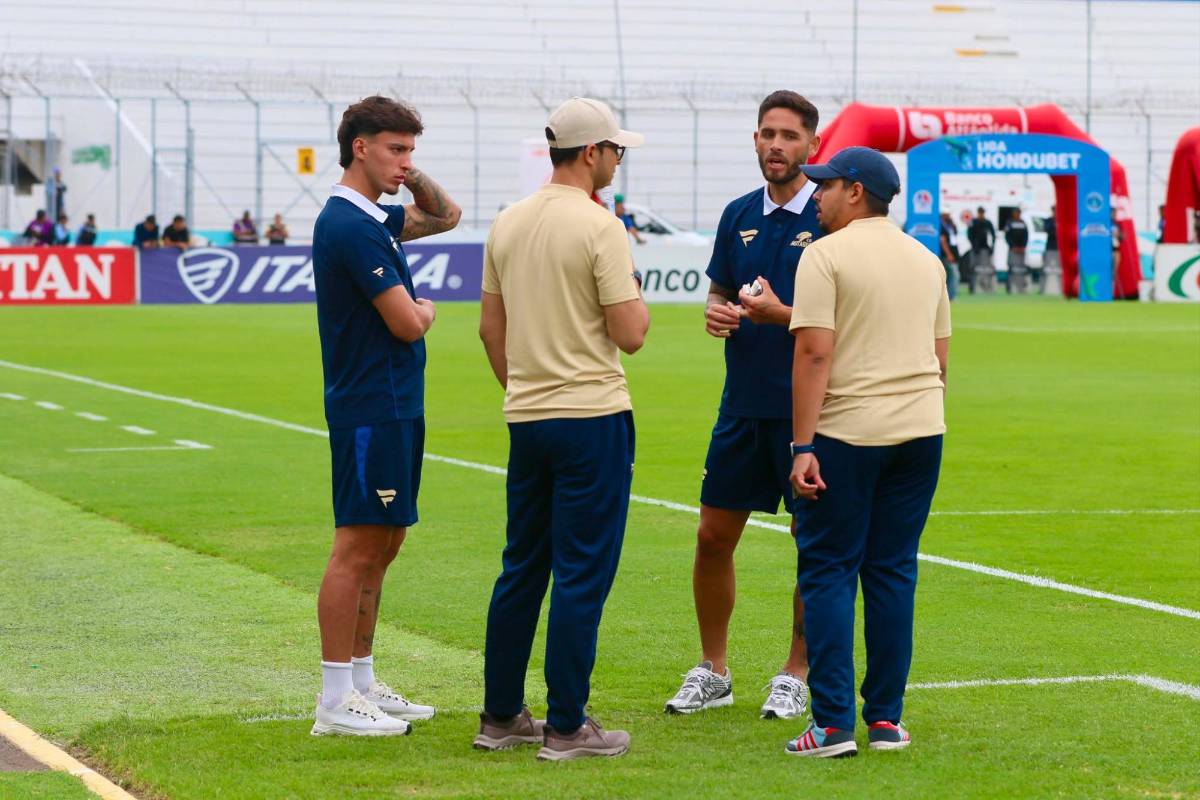 Olimpia humilla a Motagua, jugador sale herido, visita especial y sorprende lo que hicieron los DT