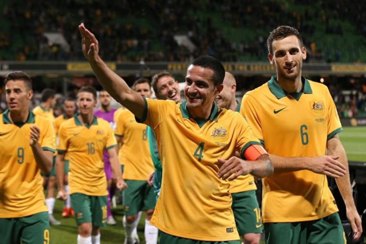 Entrenador de Australia comienza preselección de los Socceros para repesca ante Honduras