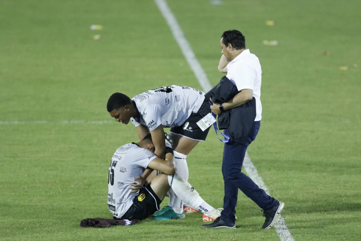 Tristeza en el Real España por quedar eliminados y aumenta la agonía por la copa 13