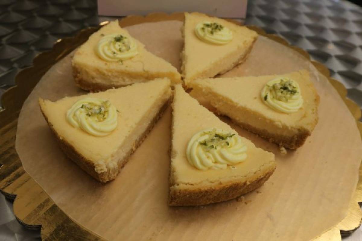 Cheesecake de limón. Forma parte de los seis deliciosos sabores que esta microempresa pone a su disposición.