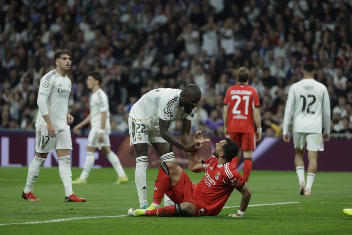 Arbeloa da detalles de la lesión de Asencio; fue llevado de emergencia al hospital