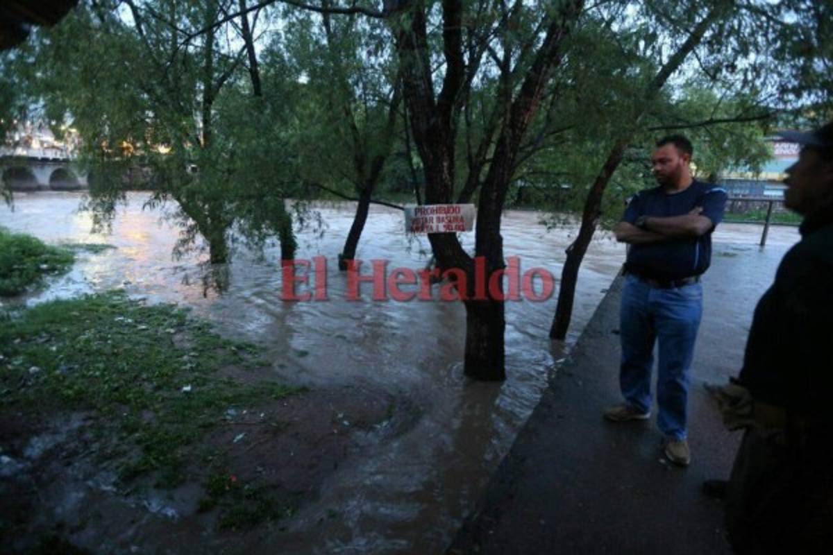 FOTOS: Así está la capital de Honduras ante imparable lluvia