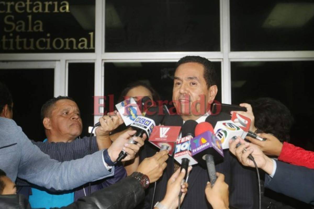 Caso Fe de Erratas: Auto de formal procesamiento contra Sara Ismela Medina y sobreseimiento a Toño Rivera  