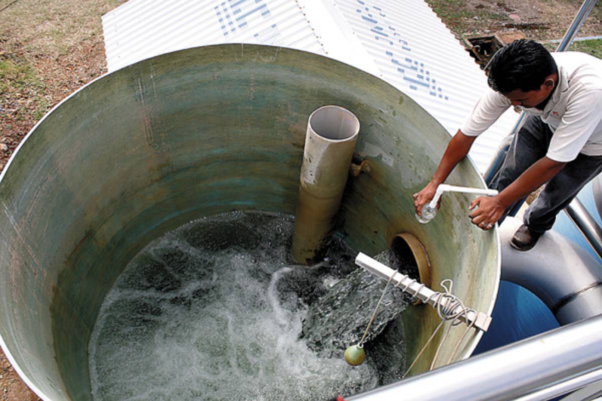 Buscan fondos para potabilizar agua con paneles solares