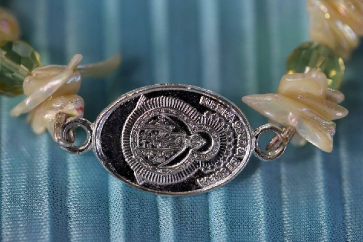 Conozca de Gina's Jewelry, donde las bisuterías se hacen con amor