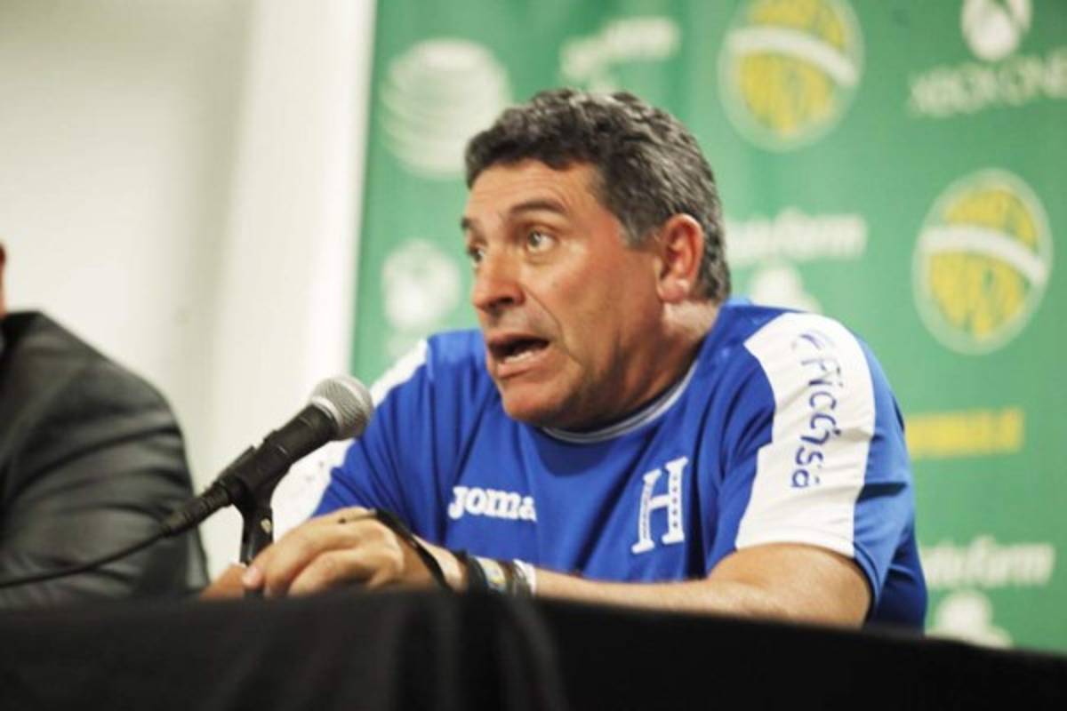 Suárez anuncia alineación de Honduras ante Turquía