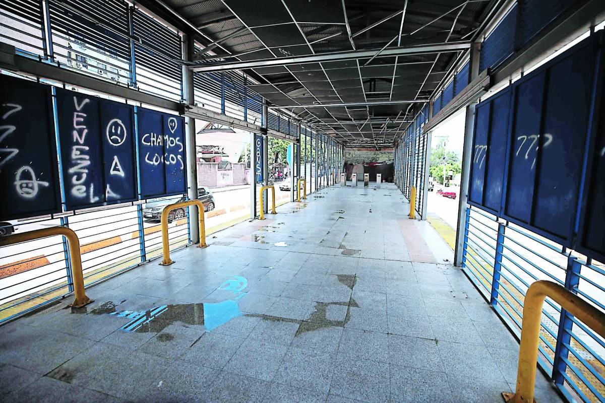 Al final, la estación del fracasado Trans-450 sí recibirá buses urbanos