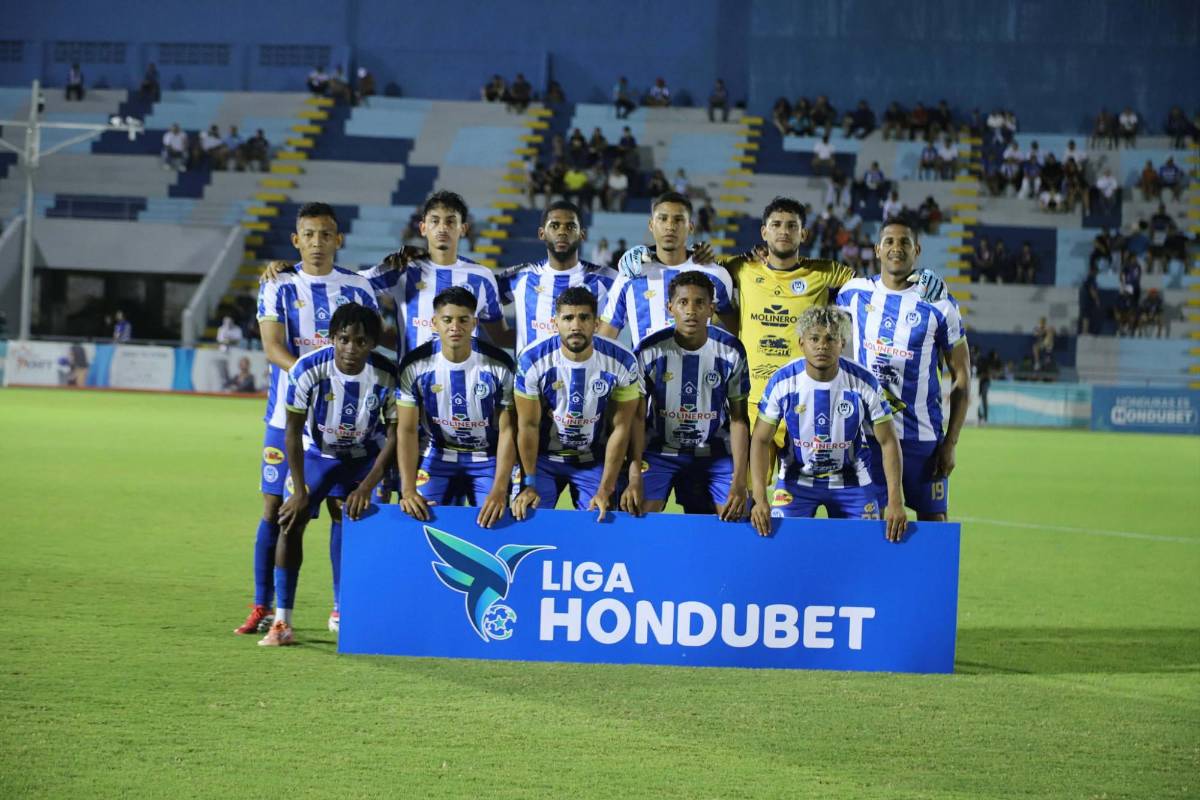 En fotos: Pelinegra deslumbra, La Ceiba se viste de gala y el show de Motagua ante Victoria