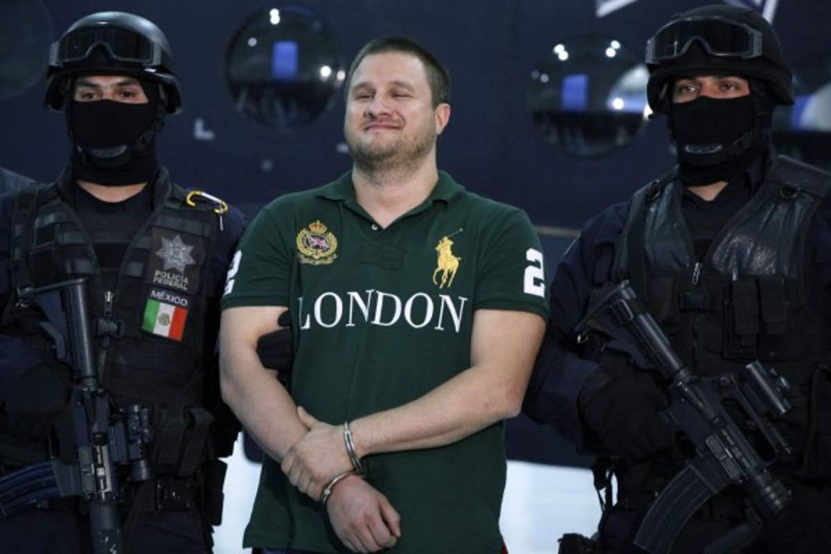 México extradita a EEUU a narcotraficante 'La Barbie' y otros 12 criminales