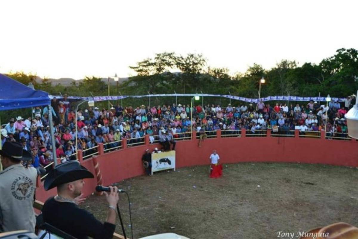 La aldea de Tapatoca celebra a lo grande su feria tradicional