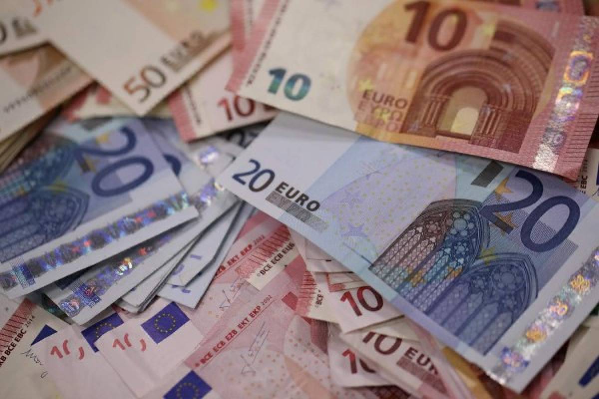Hasta en 34 lempiras se cotiza el euro en el país