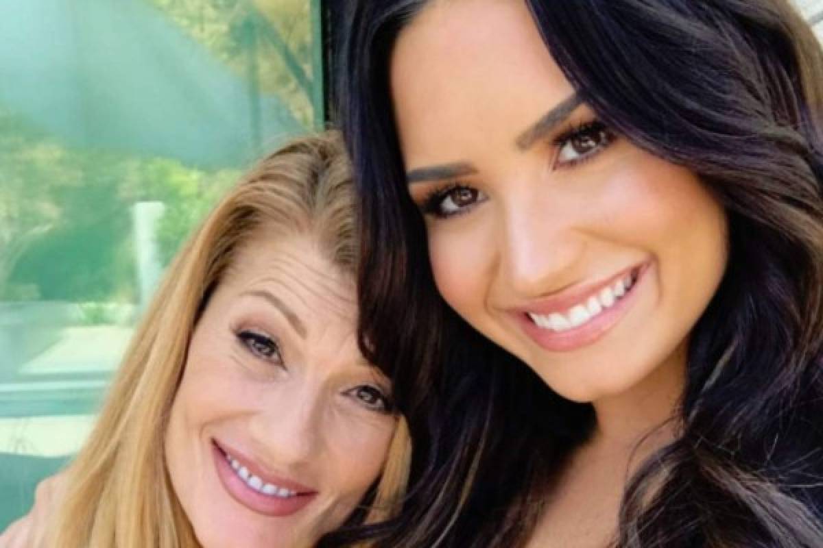 Mamá de Demi Lovato habla por primera vez sobre la sobredosis de su hija