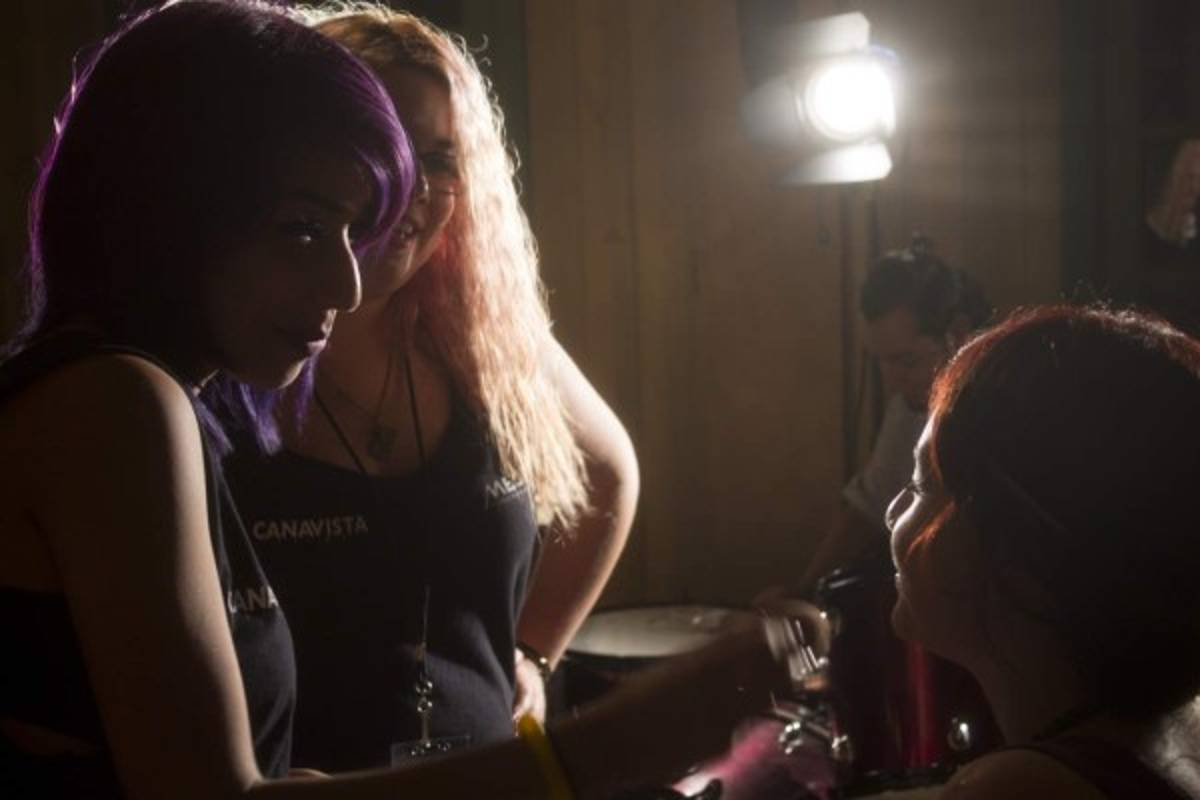 Un vistazo exclusivo a ”Un lugar en el Caribe”