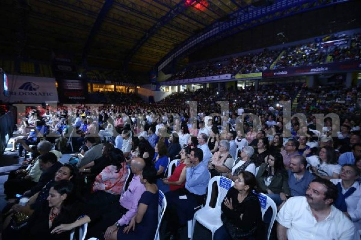 Espectacular velada romántica con José Luis Perales en Tegucigalpa