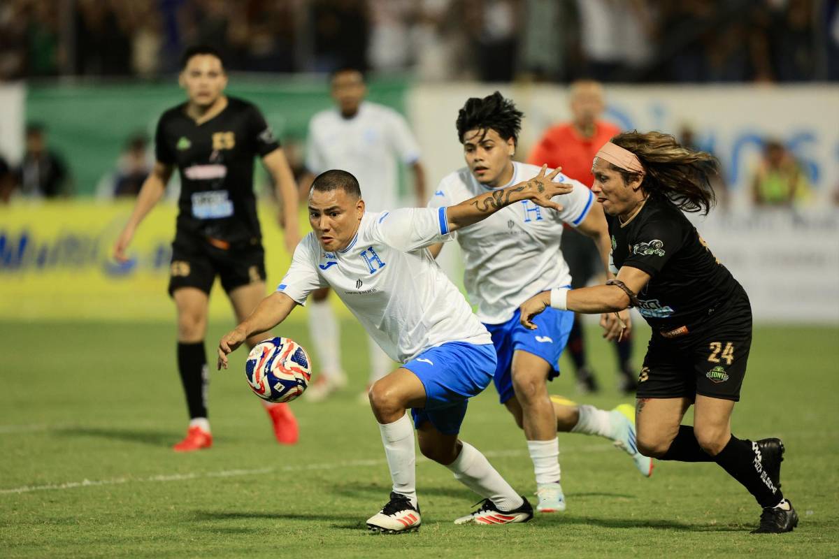 La verdad sobre por qué tiktokers de El Salvador amenazaron con abandonar el partido