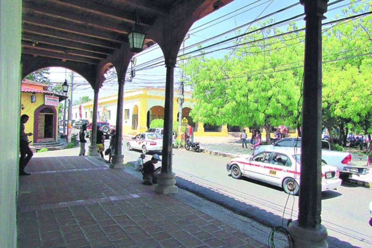 Sol, mar y cultura le esperan en el sur de Honduras esta Semana Morazánica