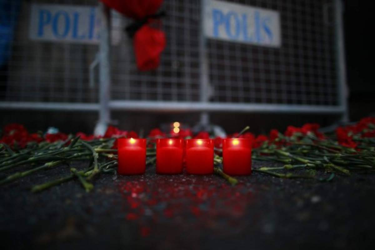 'Algunas personas pisoteaban a otras': Un sobreviviente narra el horror en discoteca de Estambul