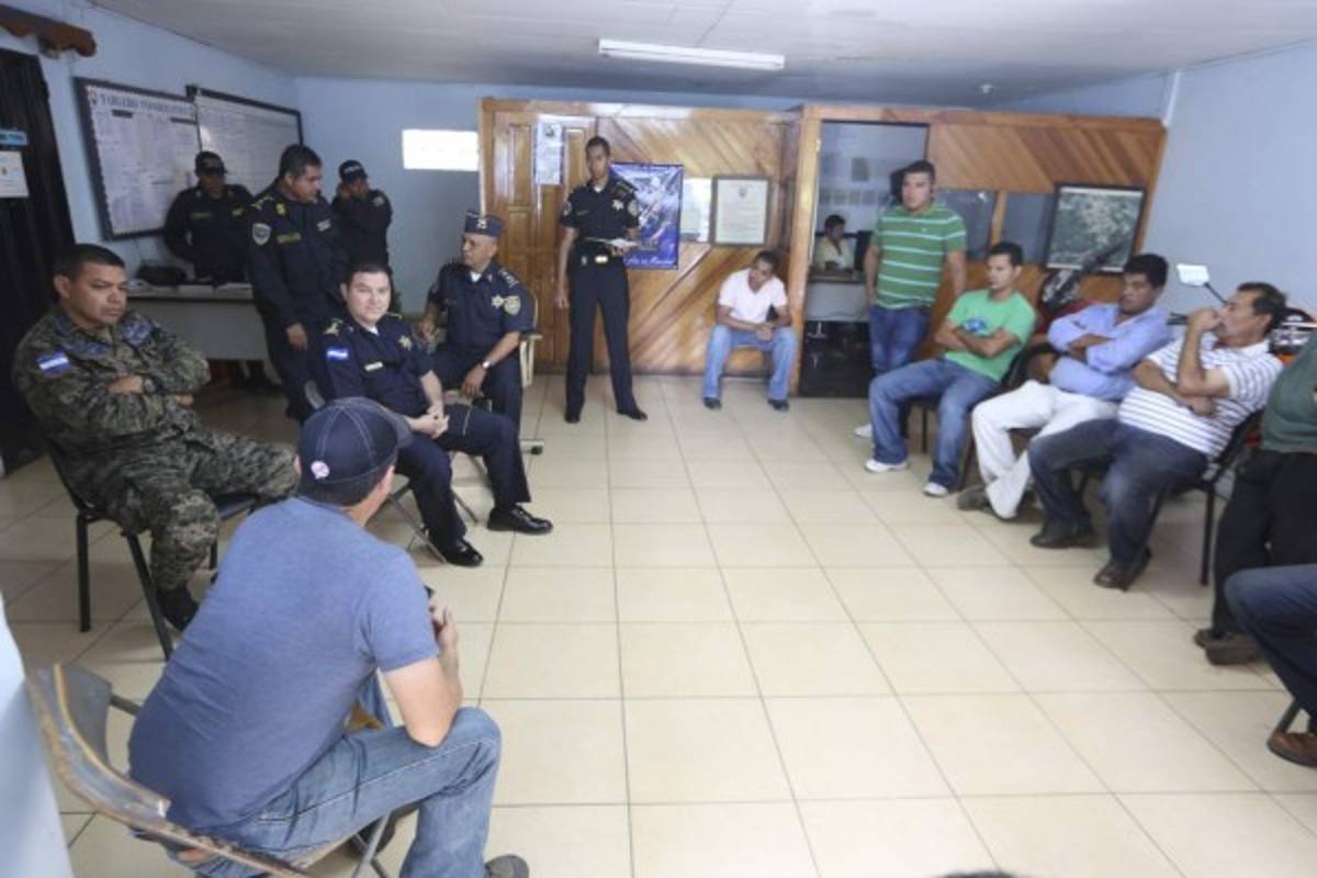 Policía y Fusina aumentarán seguridad a transportistas
