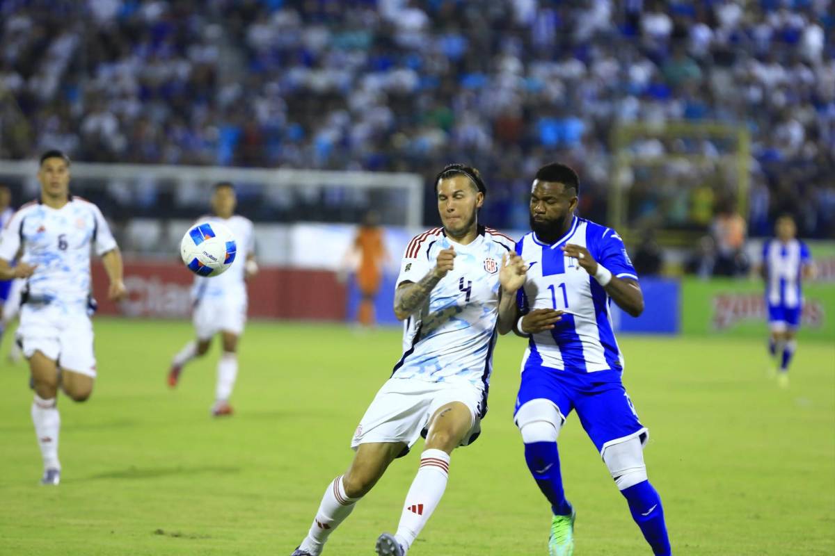 Impase de Quioto con el Piojo Herrera, sufrimiento de Honduras y el llenazo ante Costa Rica