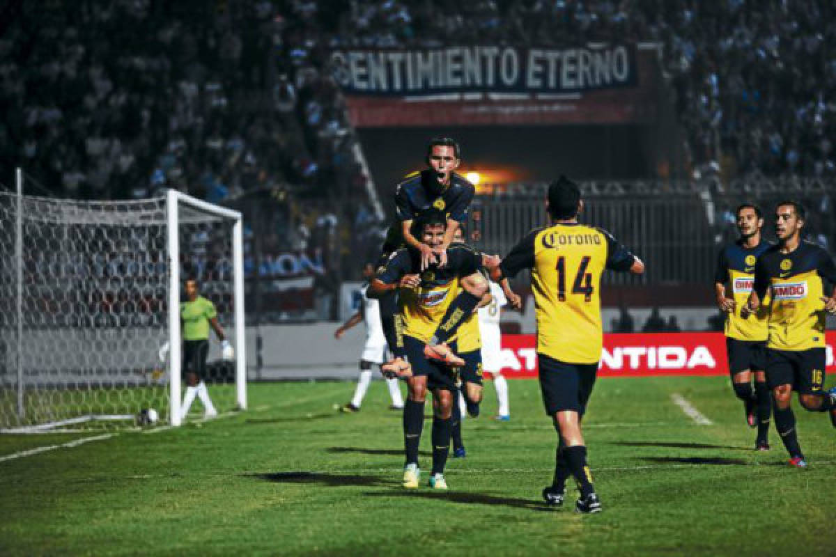 Noche agridulce en el centenario de Olimpia