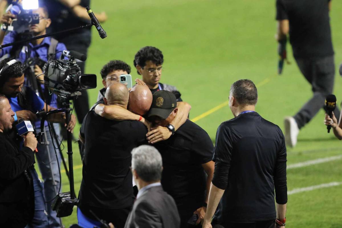 Bengtson levantó la 39: Así celebraron los jugadores de Olimpia el campeonato de Liga Nacional