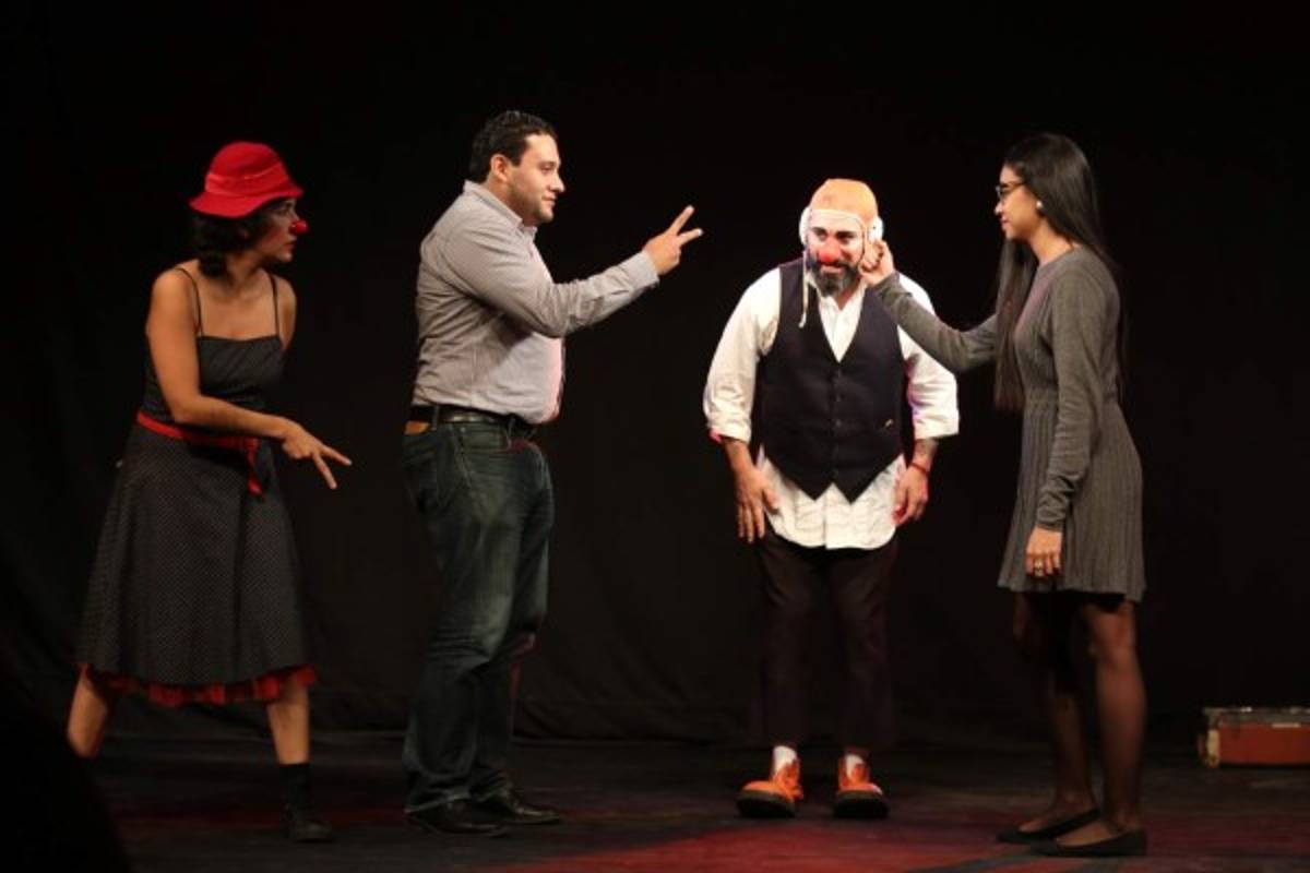 Entre risas se vivió la presentación del show de clown 'Trupetrú”