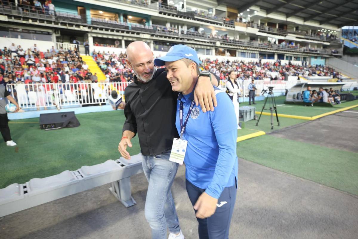 Menjívar enciende a la Revo, polémica bronca del Olimpia con el árbitro y De Olivera salvó a Motagua