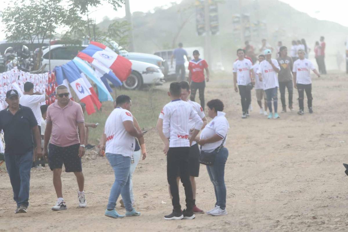 Furor en debut de Olimpia en Choluteca: Bellas chicas, nuevos fichajes y sorpresa con jugador