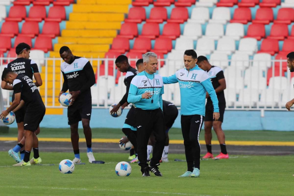 ¡Legionario todavía no se presenta! La sorpresa en Honduras para juegos de eliminatoria