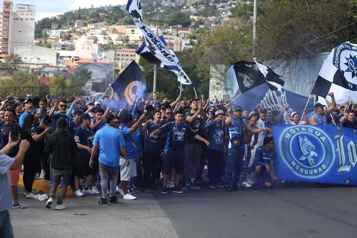 En fotos: Heridos, disparos y un caos total en las afueras del Nacional previo al Motagua vs Olimpia