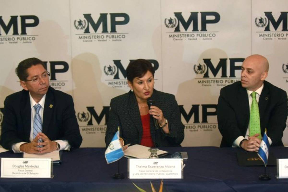 Fiscalías de El Salvador, Guatemala y Honduras acuerdan combatir pandillas