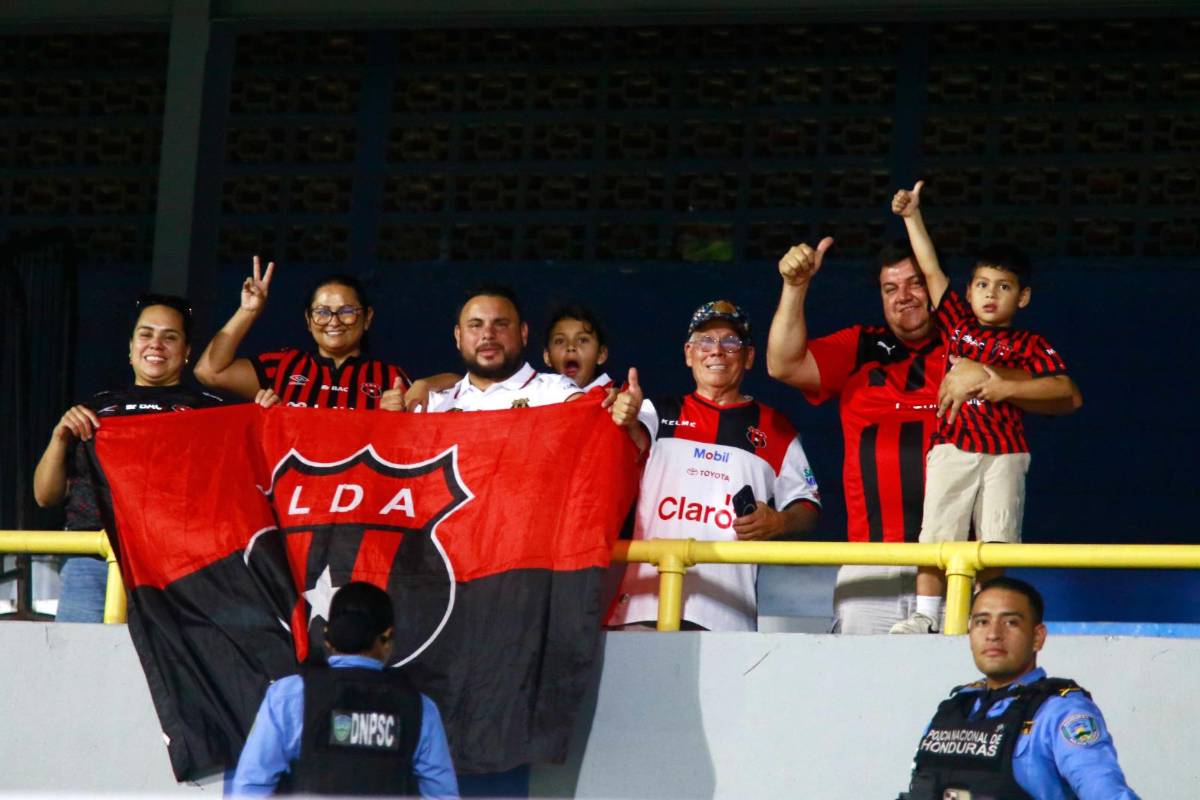 Eligen MVP, gol de Puskas, lindas chicas y amargura de Marathón ante Alajuelense en Copa Centroamericana