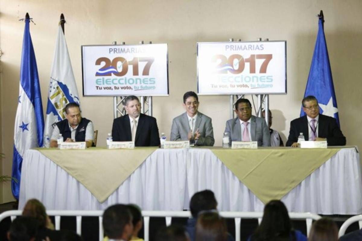 TSE define posición de movimientos nacionalistas en papeletas electorales, mediante sorteo