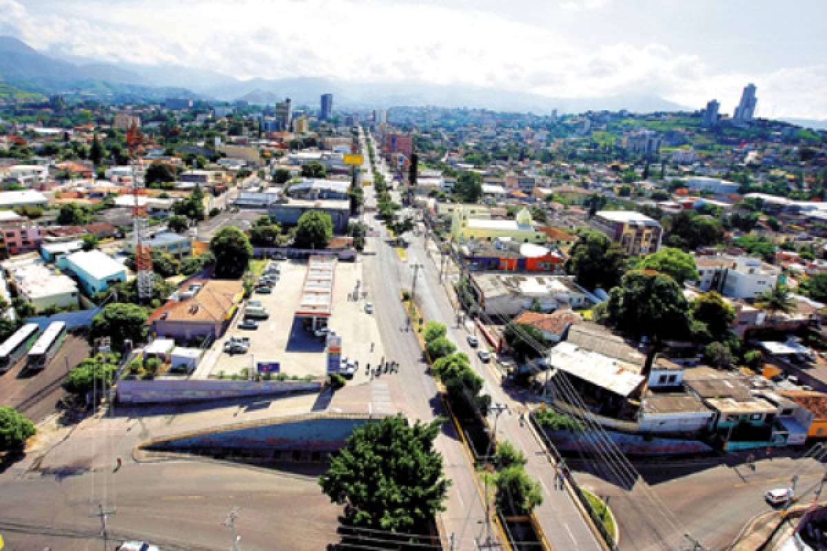 Tegucigalpa vista desde 2,800 pies de altura