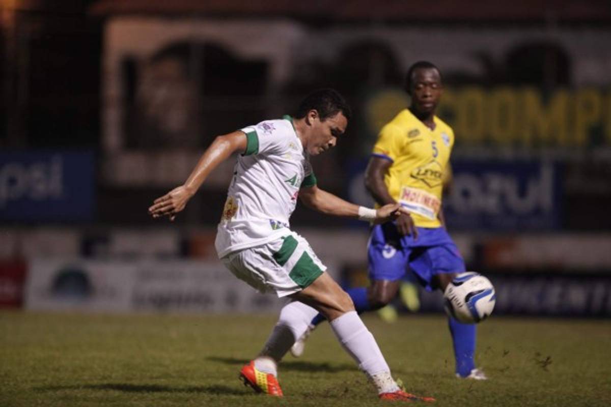Rambo de León le dio el triunfo al Platense