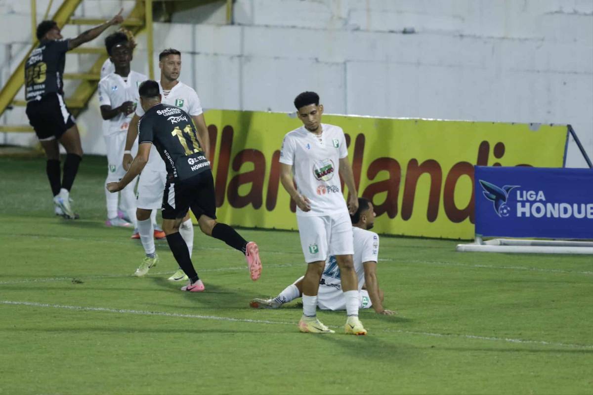 Bella periodista deslumbró, inesperado villano del Marathón vs Platense y polémica del partido