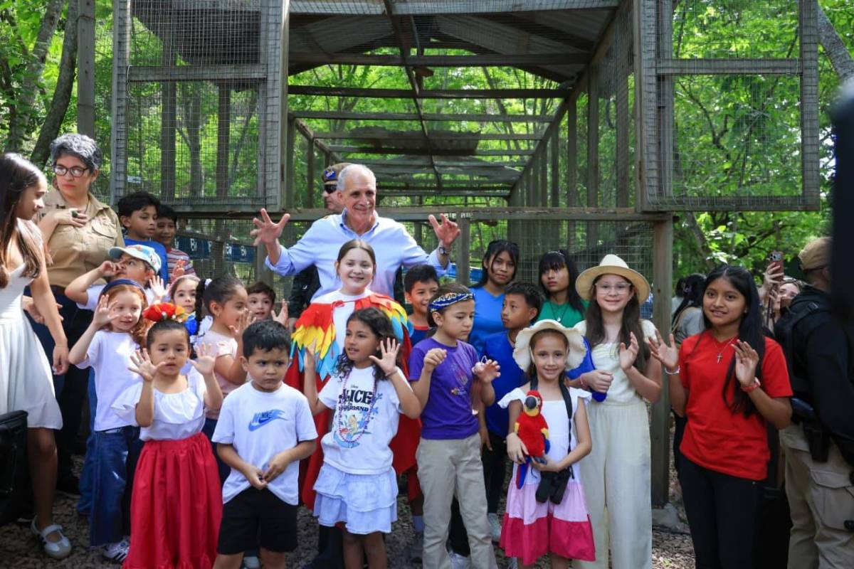 Guacamaya Fest 2026: Liberan 12 aves y consolidan a Copán Ruinas como destino turístico y ecológico