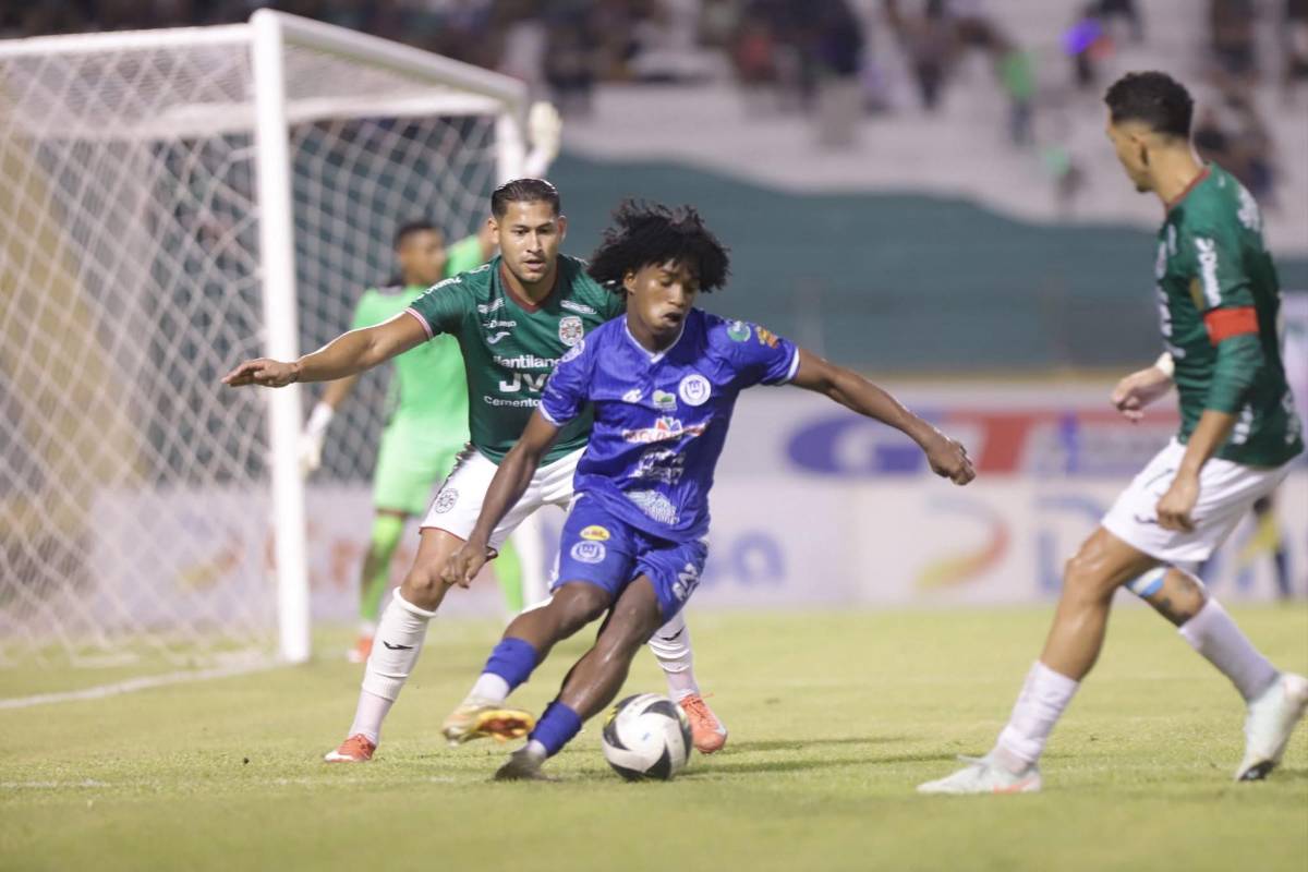 Jugadores del Marathón reciben fuerte ataque tras ser eliminados: Así quedaron sus vehículos